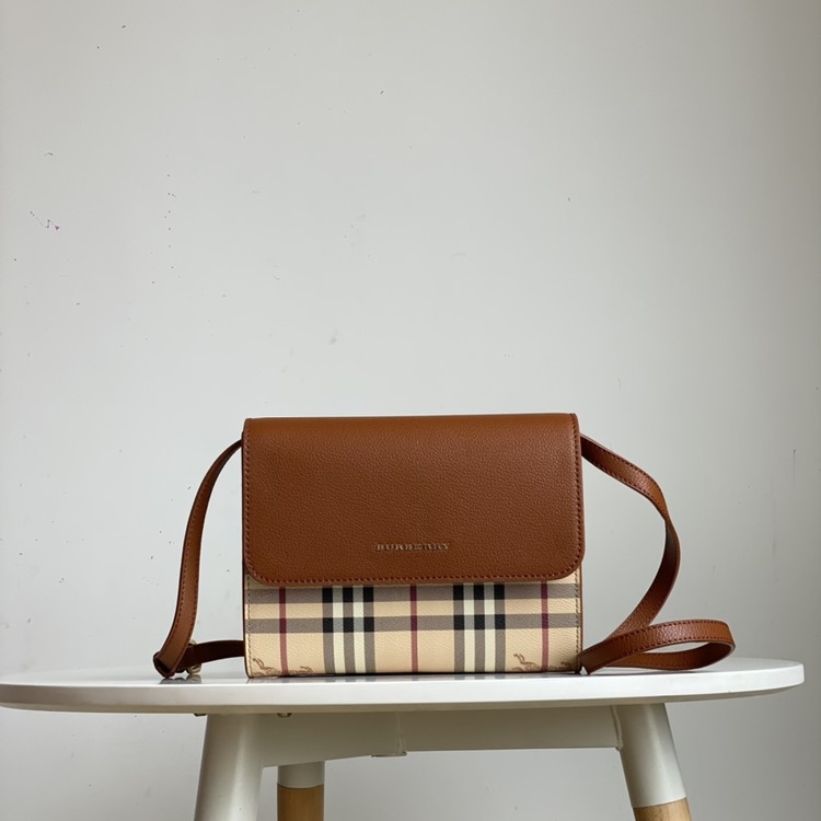 버버리 헤이마켓 크로스백 BURBERRY