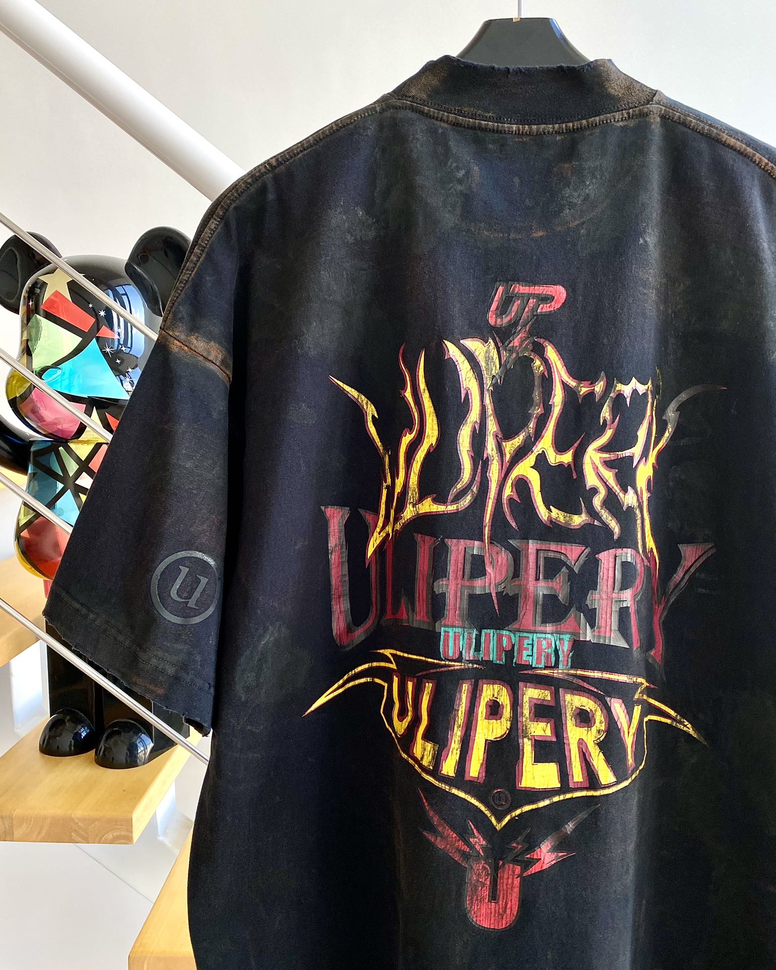 계단집 ULIPERY 프린팅 반팔티